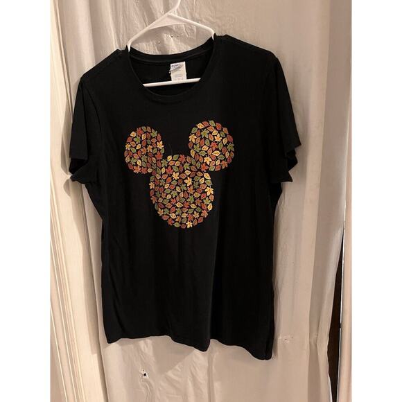 PORT Tops - Port Co. Black Fall Leaf Mickey Graphic Tee Size L